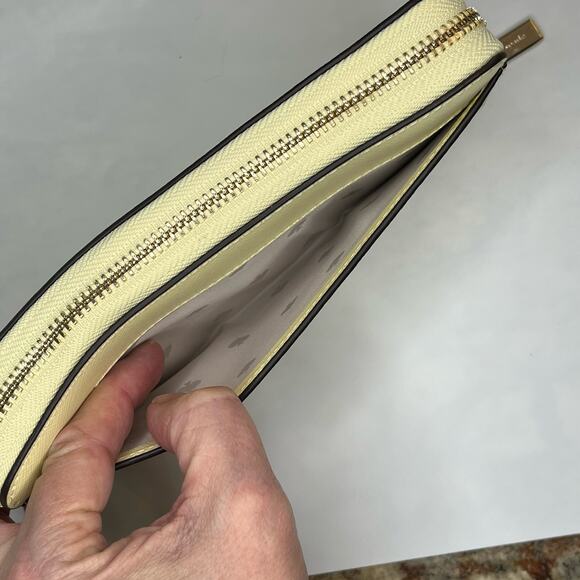 Kate Spade New York Staci Large Continental Wallet in Lemon Fondant - Picture 10 of 10